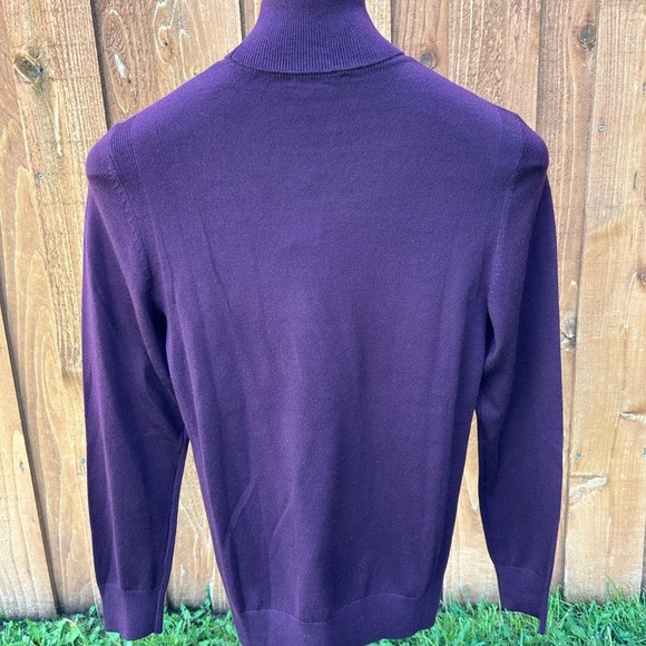 NWT Express Men’s XS Turtleneck Maroon - Picture 3 of 6